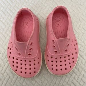 Native Pink Slip-On Shoes - Size 6C - Play